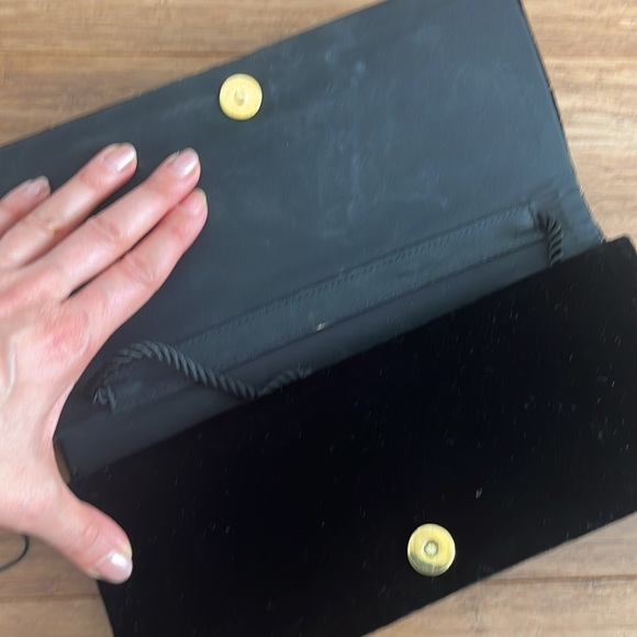 Vintage Valentino evening black and gold sequin hand bag clutch - Picture 9 of 9